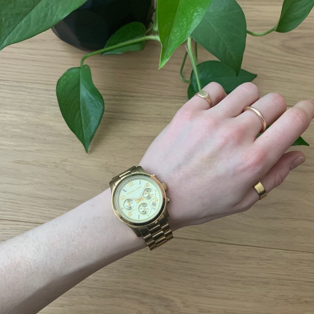 Michael Kors gold women’s watch - Picture 2 of 6